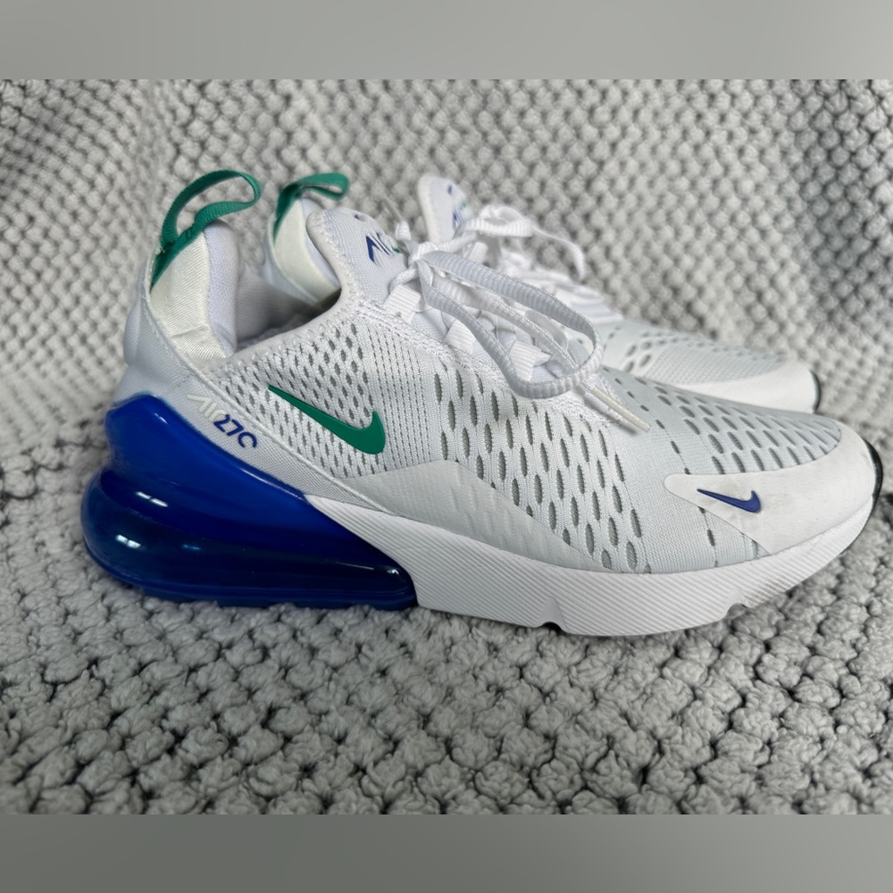Nike Airmax 270 womens 8.5